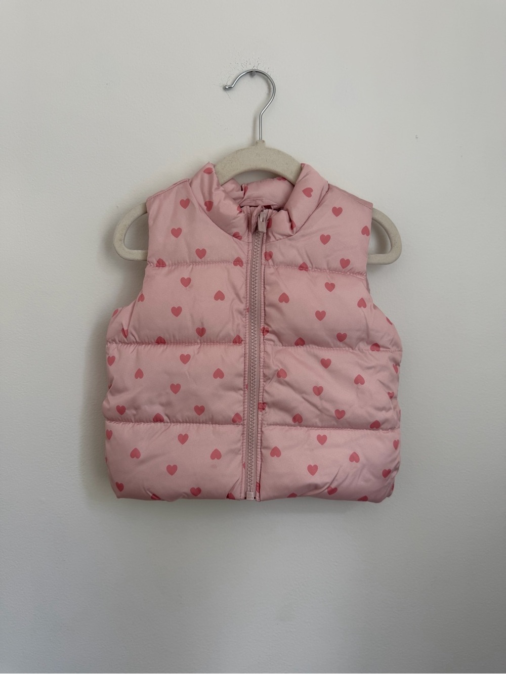 Old Navy Pink Heart-Print Puffer Vest (Size 6-12m)